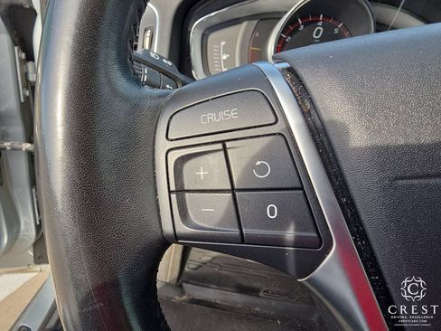Used 2018 Volvo S60 T5 Dynamic w/ Vision Package FWD image 16