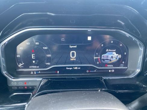 Used 2023 GMC Sierra 1500 SLE image 9