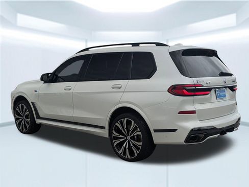 Used 2023 BMW X7 M60i w/ Executive Package AWD/4WD image 3