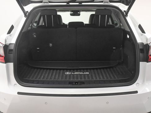 Used 2022 Lexus RX 350L Premium image 8