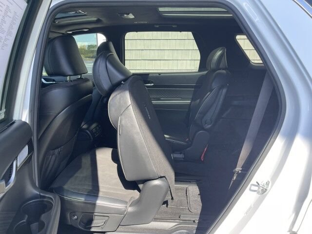 Used 2024 Hyundai Palisade Calligraphy AWD/4WD image 16