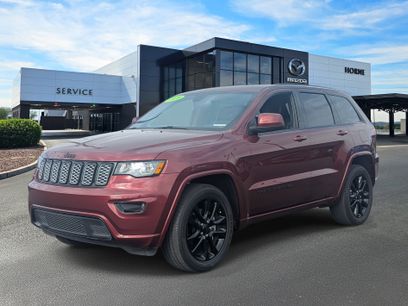 Used 2020 Jeep Grand Cherokee Altitude