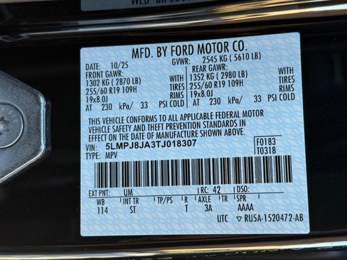 New 2026 Lincoln Nautilus Premier image 20