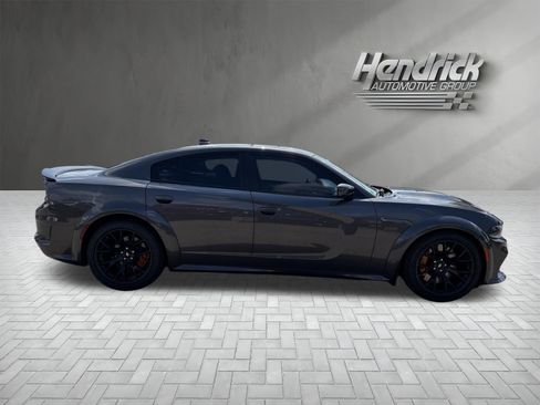 Used 2022 Dodge Charger Scat Pack RWD image 10