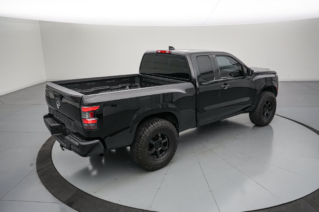 Used 2022 Nissan Frontier S RWD image 4