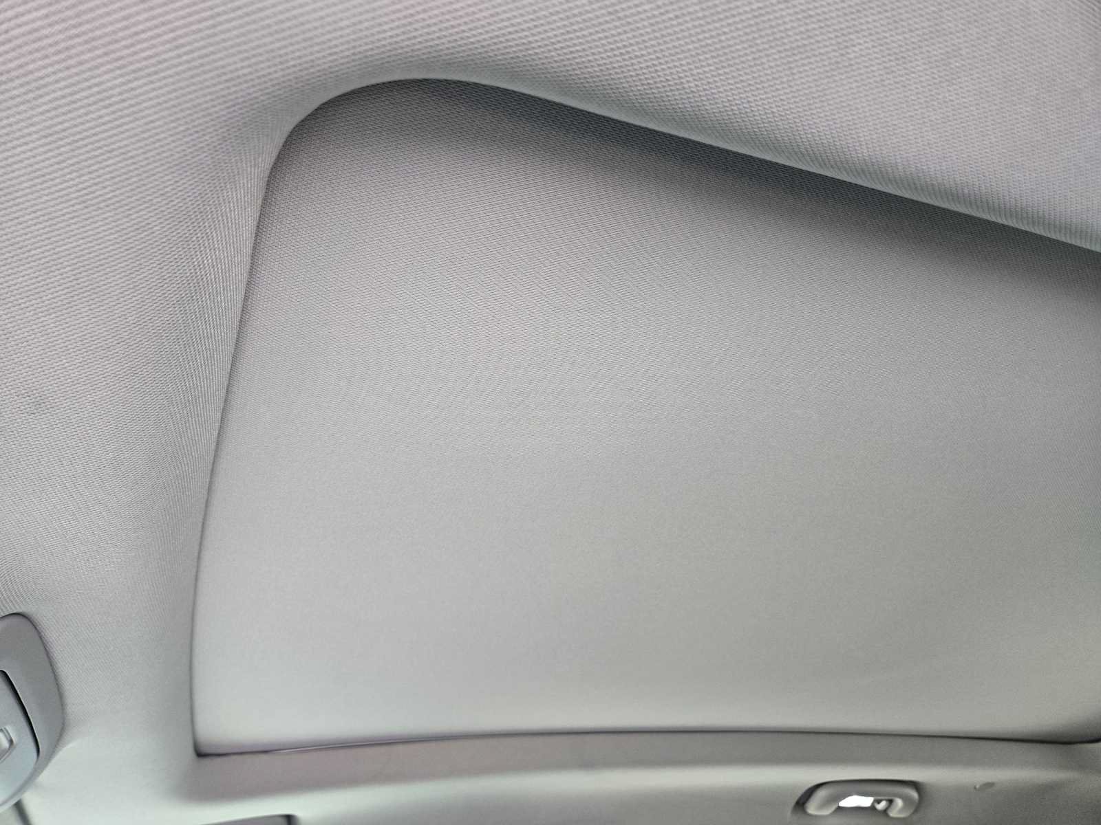 Used 2022 Chevrolet Equinox Premier FWD image 24