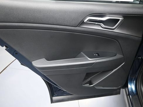 New 2027 Kia Sportage S FWD image 27