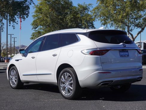 Certified 2022 Buick Enclave Premium w/ Surround and Sites Package image 3