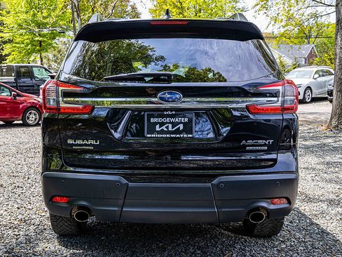 Used 2023 Subaru Ascent Limited image 5