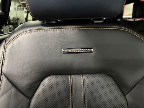 Used 2024 Ford Expedition Max Platinum image 19