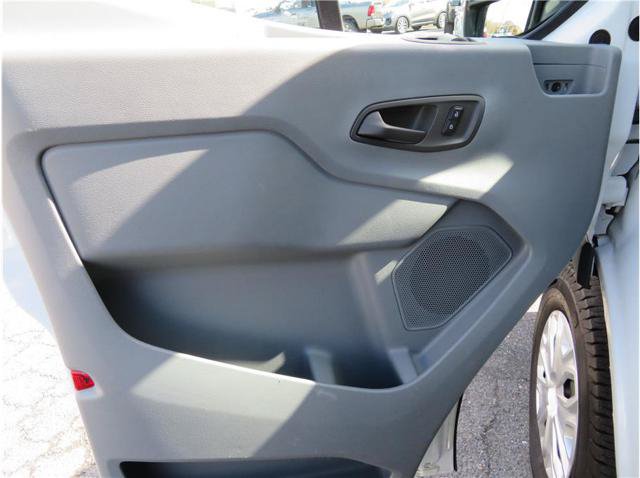 Used 2015 Ford Transit 350 XLT RWD image 11