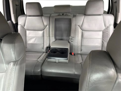 Used 2015 Toyota Tundra Limited RWD image 28