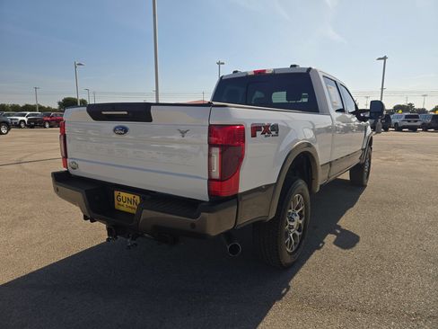 Used 2020 Ford F250 King Ranch w/ King Ranch Ultimate Package AWD/4WD image 3