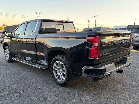 Used 2024 Chevrolet Silverado 1500 LTZ AWD/4WD image 3