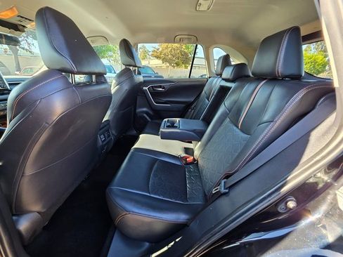 Used 2019 Toyota RAV4 Adventure image 16