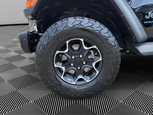 Used 2023 Jeep Wrangler Unlimited Rubicon 4xe w/ Steel Bumper Group AWD/4WD image 9