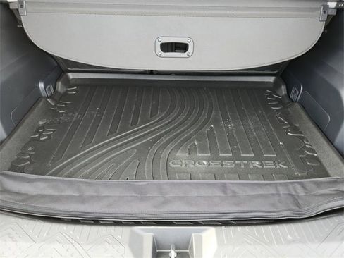 Certified 2025 Subaru Crosstrek 2.5i Limited w/ Crosstrek Mirror Package image 34