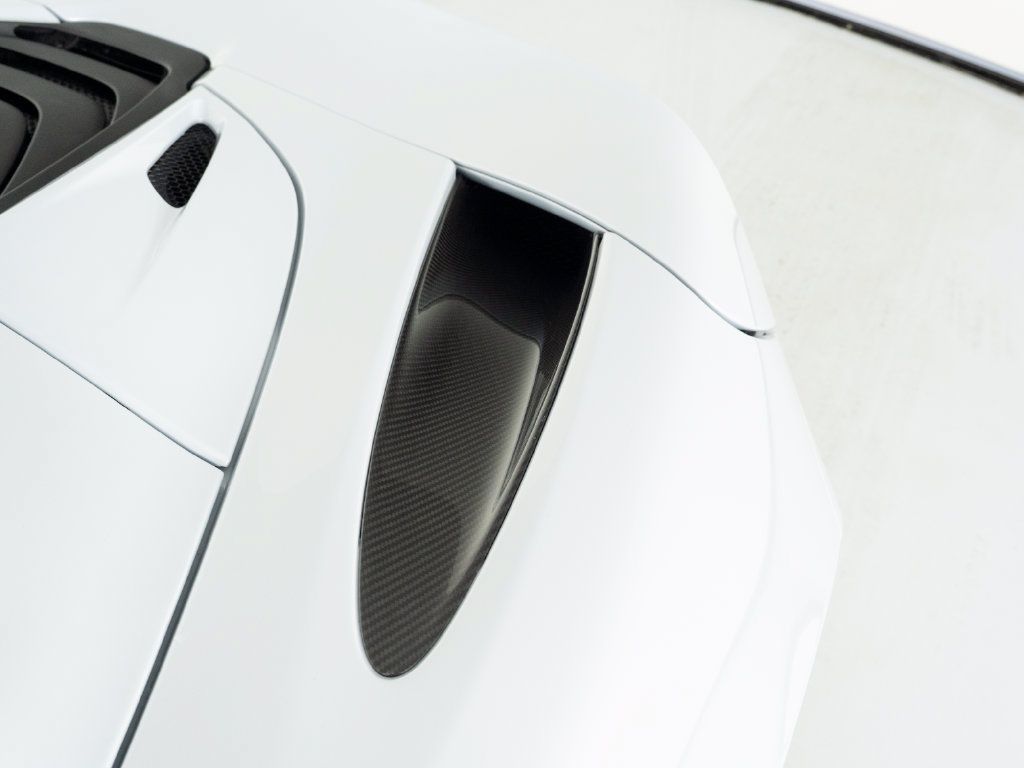 Used 2020 McLaren 720S Performance RWD image 46