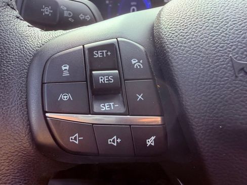 Used 2020 Ford Escape Titanium w/ Titanium Premium Package 2.0 FWD image 23