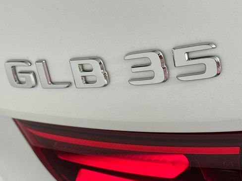 New 2026 Mercedes-Benz GLB 35 AMG 4MATIC image 8