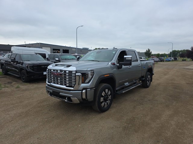 Used 2024 GMC Sierra 2500 Denali w/ Denali Reserve Package AWD/4WD image 5