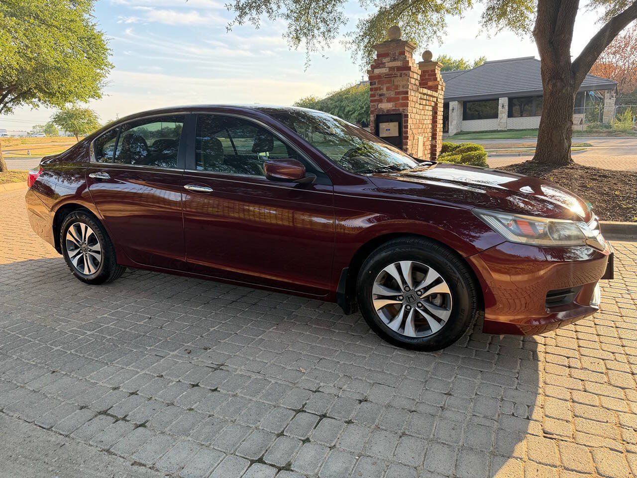 Used 2013 Honda Accord LX image 2