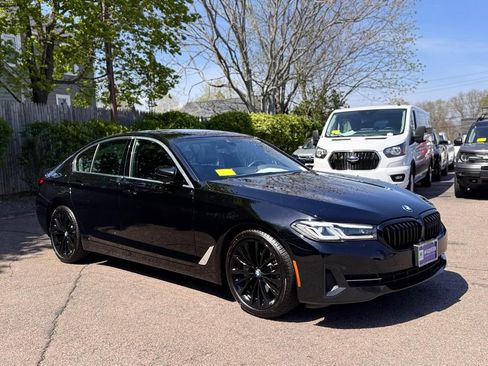 Used 2023 BMW 530i xDrive w/ Convenience Package AWD/4WD image 8