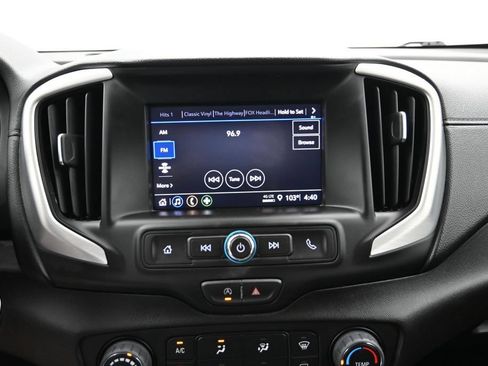 Used 2024 GMC Terrain SLE FWD image 15