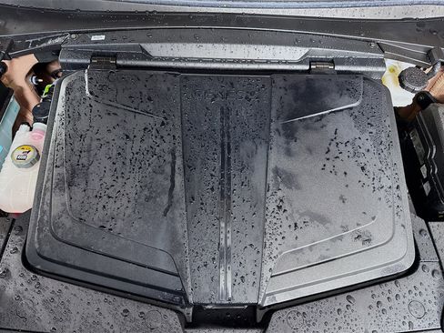 Used 2023 Genesis GV60 Performance image 39