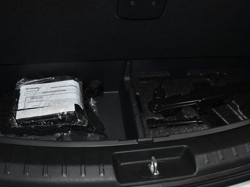 Used 2018 Hyundai Santa Fe Sport image 31