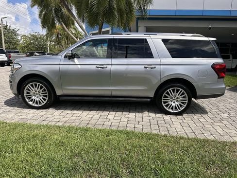 Used 2023 Ford Expedition Max Limited AWD/4WD image 31