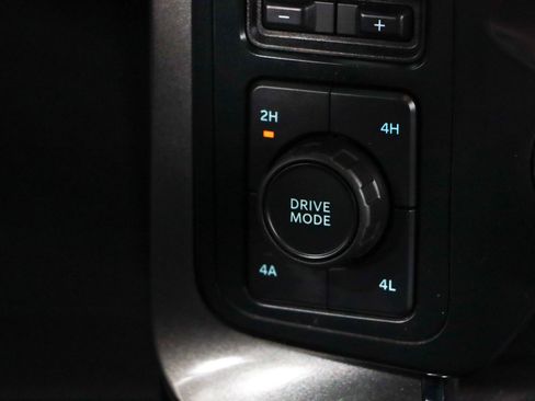 Used 2023 Ford F150 Lariat w/ Equipment Group 502A High AWD/4WD image 24