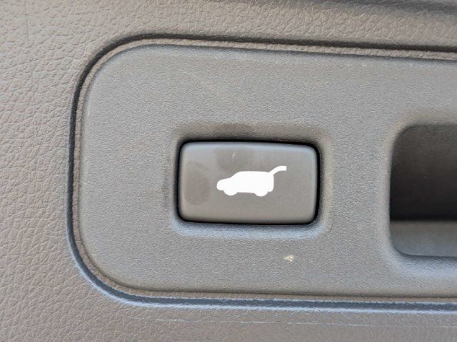 Used 2024 Honda Passport EX-L image 11