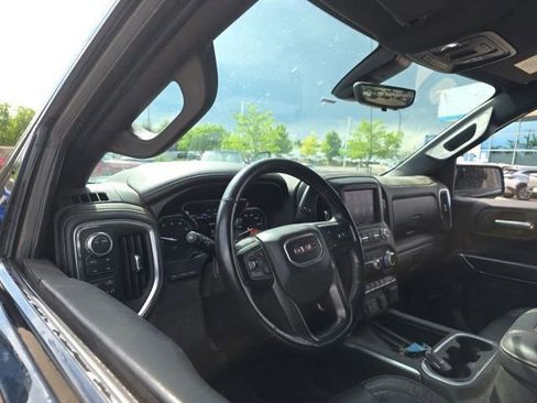 Used 2021 GMC Sierra 1500 AT4 w/ AT4 Value Package AWD/4WD image 9