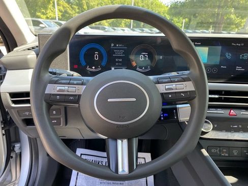 Used 2025 Hyundai Sonata SEL FWD image 14