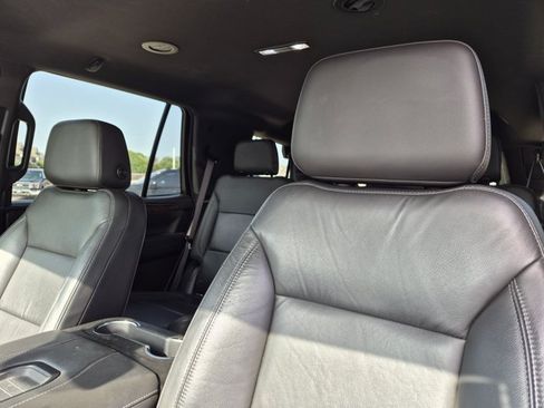 Used 2021 Chevrolet Tahoe LT RWD image 12