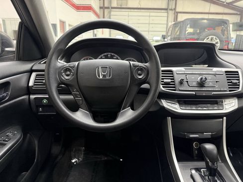 Used 2015 Honda Accord LX image 21