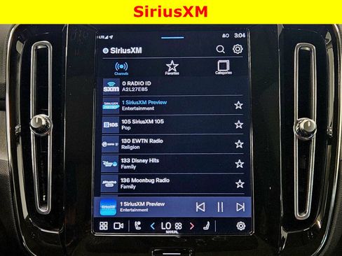 Used 2023 Volvo XC40 B5 Ultimate image 18