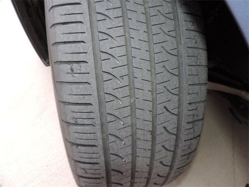 Used 2020 Subaru Legacy Limited image 10