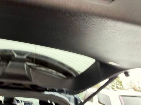 Used 2021 Cadillac XT6 Premium Luxury image 13