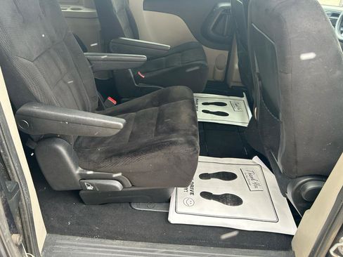 Used 2014 Dodge Grand Caravan SE w/ Quick Order Package 29E SE image 11