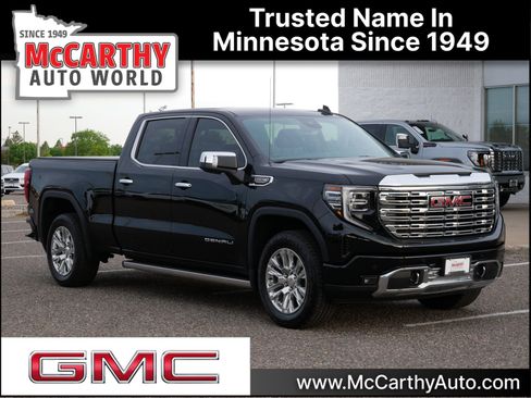 Used 2025 GMC Sierra 1500 Denali w/ Technology Package AWD/4WD image 1