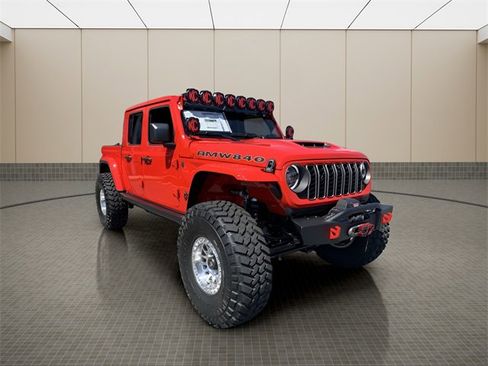 New 2024 Jeep Gladiator Rubicon w/ Technology Group image 7