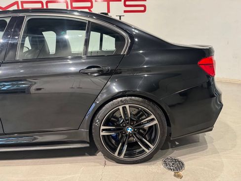 Used 2018 BMW M3 RWD image 4