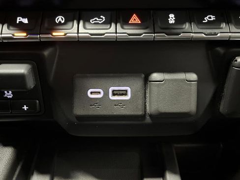 Used 2021 Chevrolet Silverado 1500 LTZ w/ LTZ Premium Package image 25