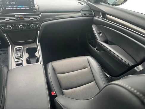 Used 2022 Honda Accord Sport image 19