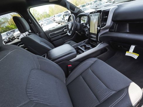 Used 2023 RAM 1500 Big Horn AWD/4WD image 42