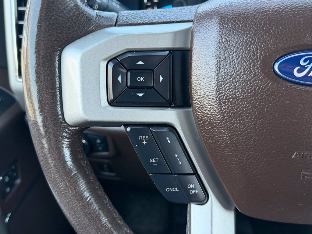 Used 2018 Ford F150 King Ranch w/ Equipment Group 601A Luxury AWD/4WD image 23