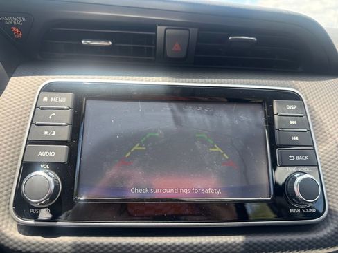New 2025 Nissan Kicks Play S FWD image 18