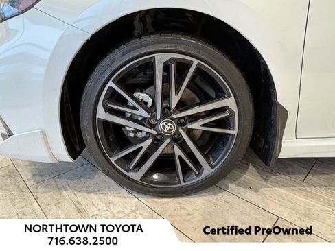 Used 2025 Toyota Camry XSE image 37